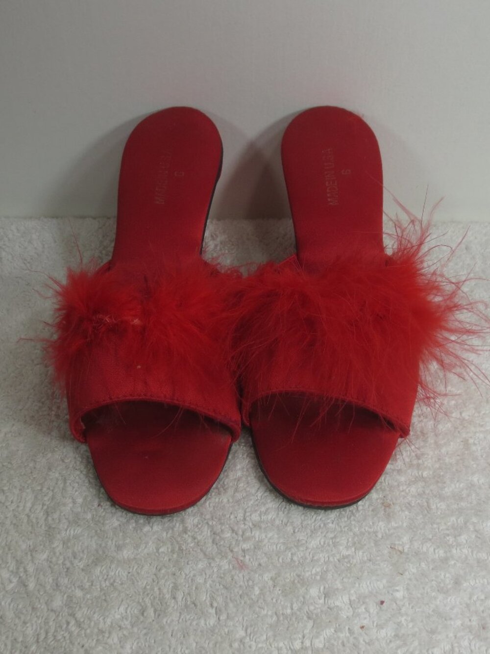 Vintage Shoes Red Feather Satin Elegant Slip On Mule Heels Made in USA Size 6